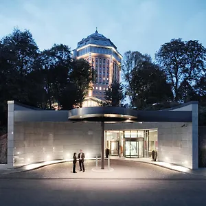 Moevenpick Hotel